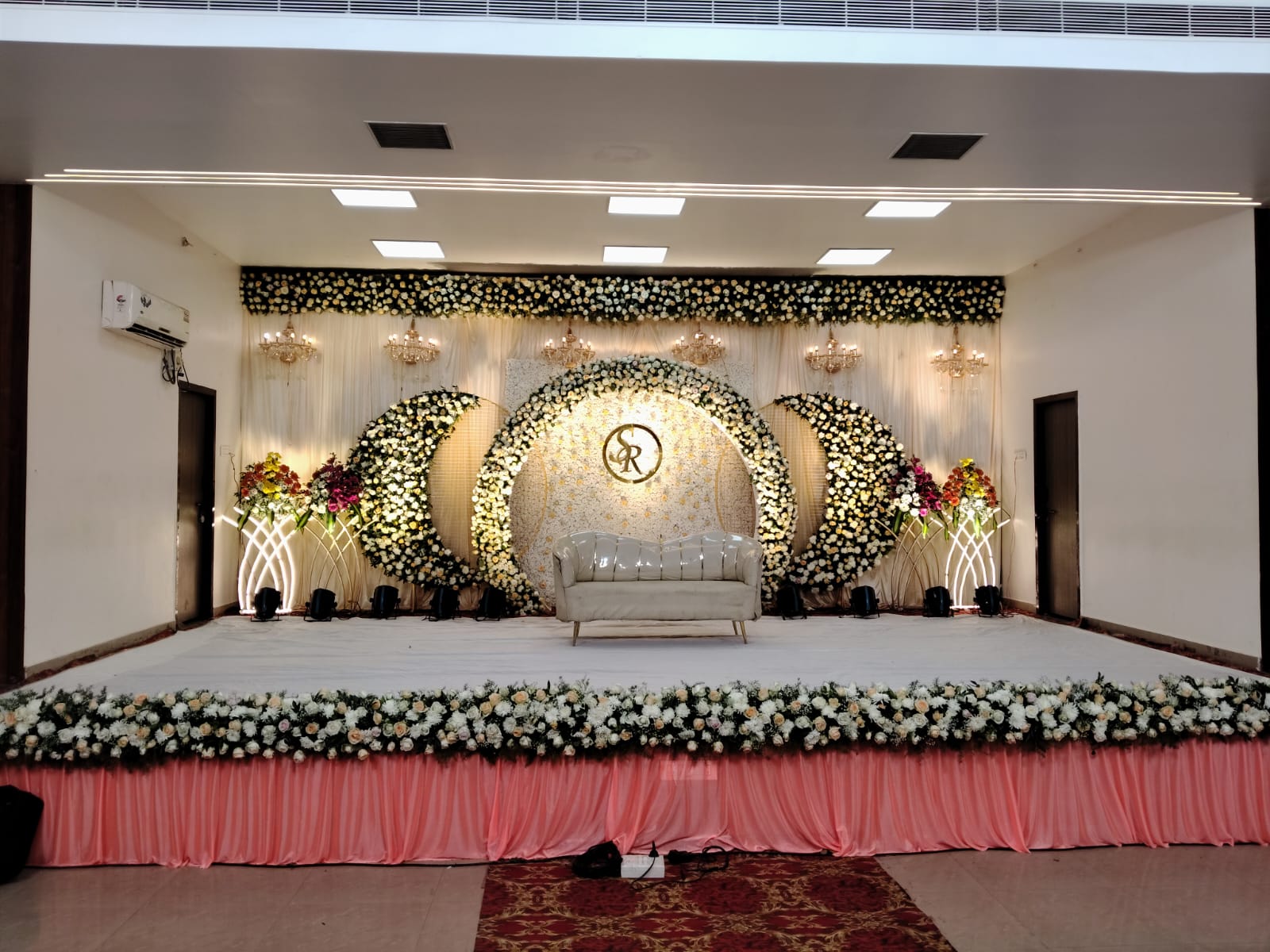 Illuminated Stage Backdrop